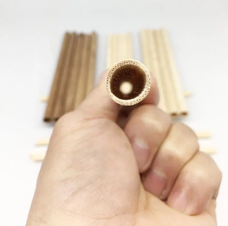 Strohhalme aus Bambus