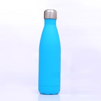 Das Bild zeigt eine blaue Edelstahl-Thermosflasche mit einem silbernen Deckel.