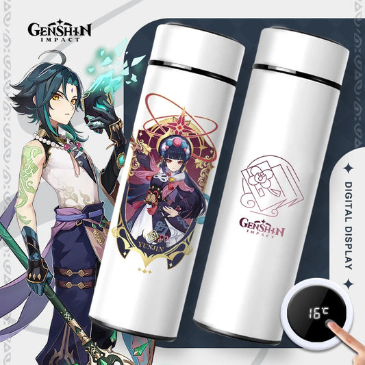 Werbebild für "Genshin Impact" Thermosflaschen, die mit Charakterillustrationen und Logos verziert sind. Auf der rechten Seite ist eine digitale Temperaturanzeige zu sehen, die 16 Grad Celsius anzeigt.